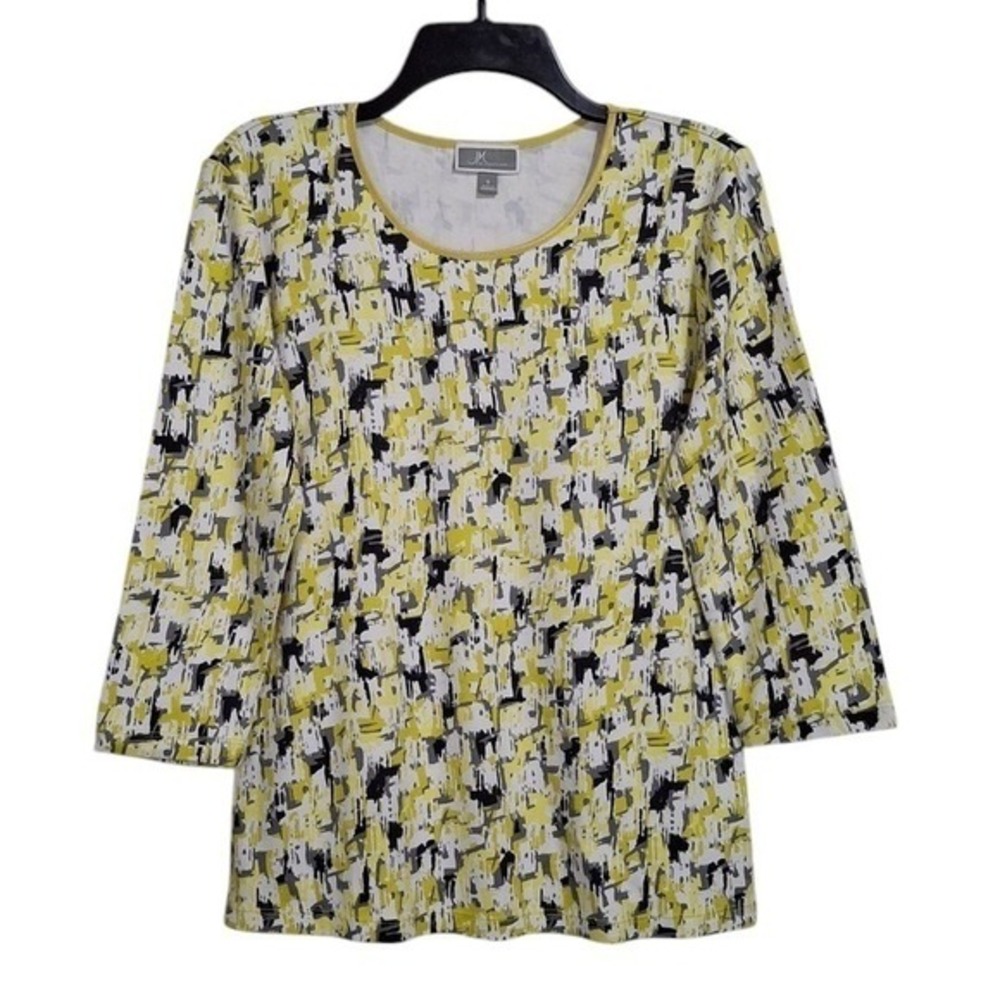 JM Collection Women Top Small Round Neck 3/4 Sleeve Abstract Print‎ Stretch